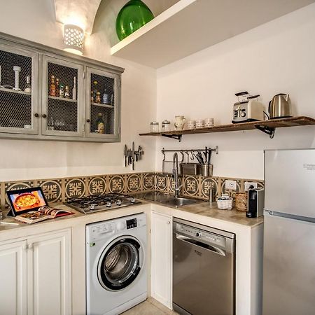 Storie E Affreschi Apartment Галиполи Екстериор снимка